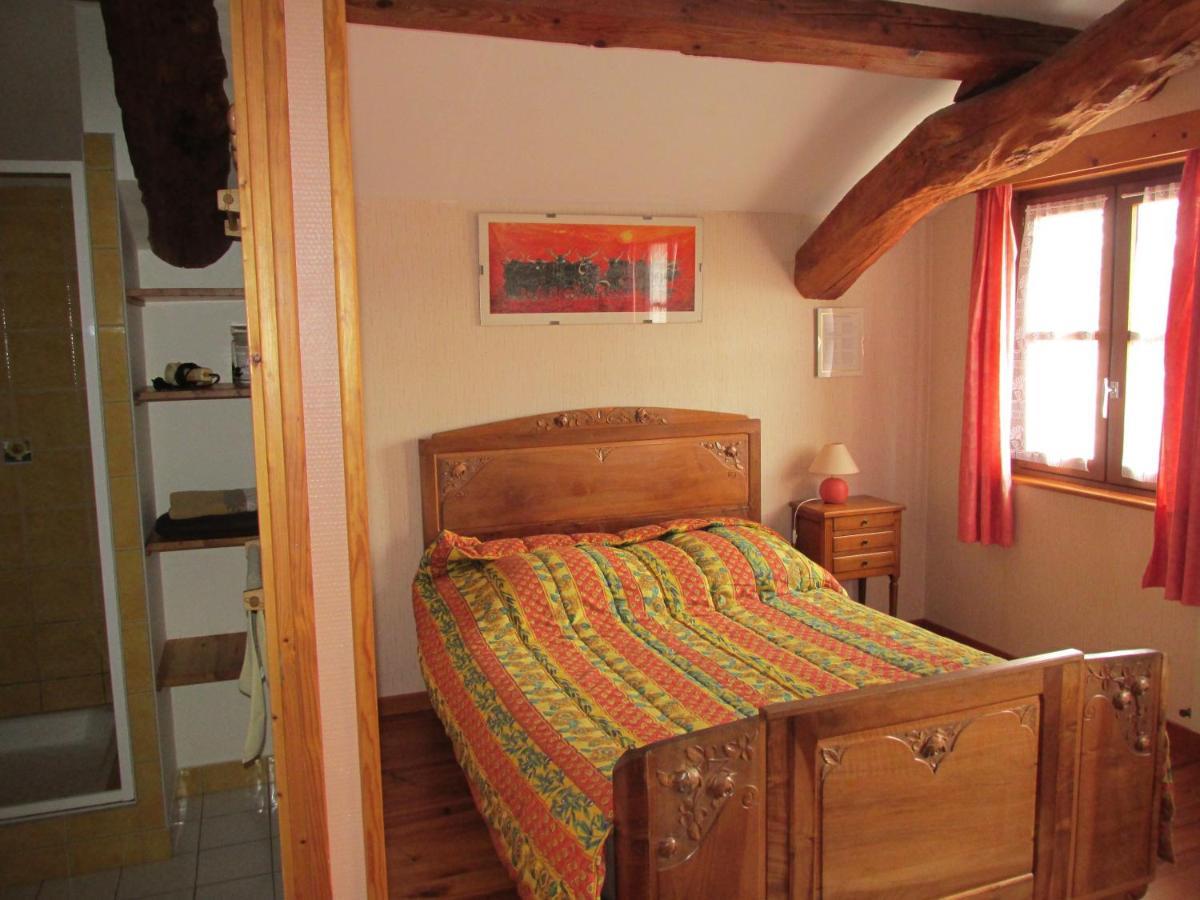 La Vache Sur Le Toit Bed & Breakfast Montagny  Bagian luar foto
