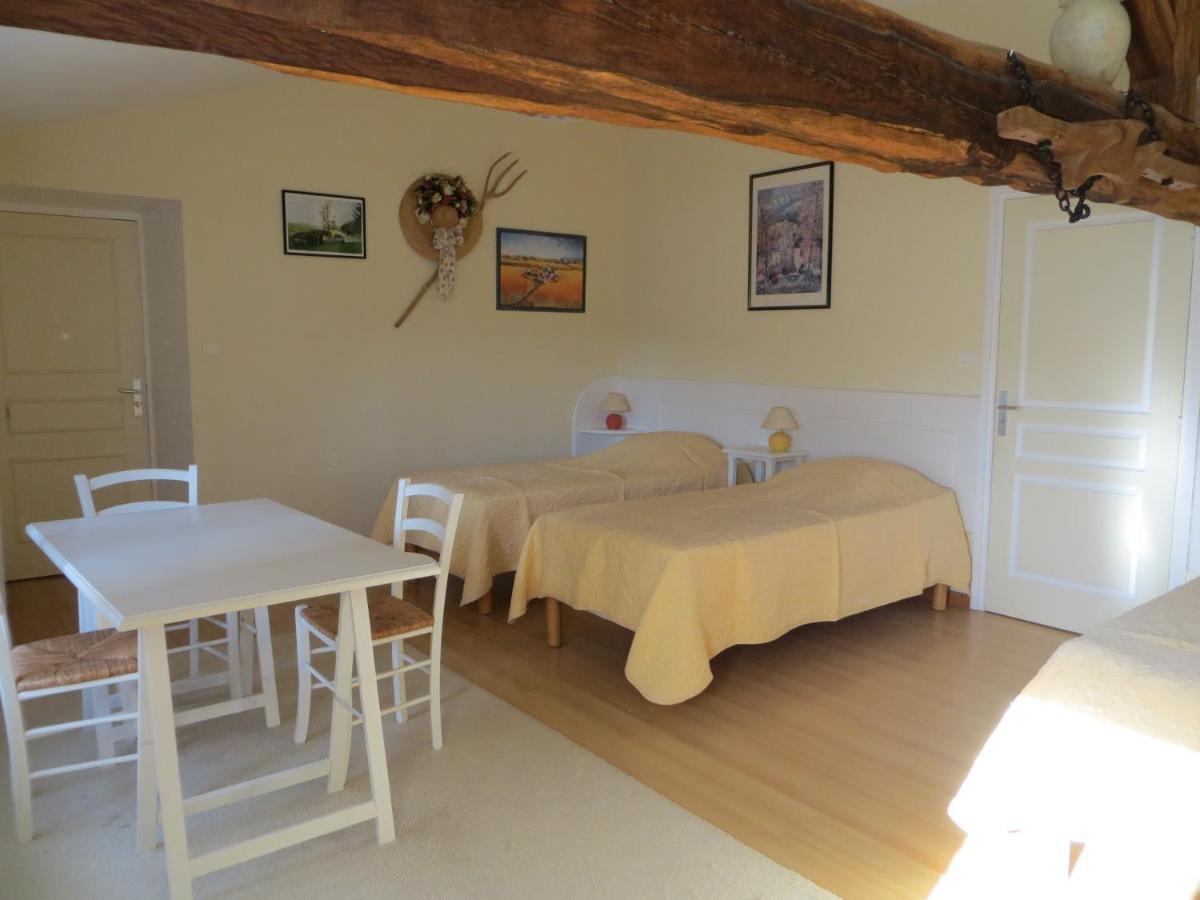 La Vache Sur Le Toit Bed & Breakfast Montagny  Bagian luar foto