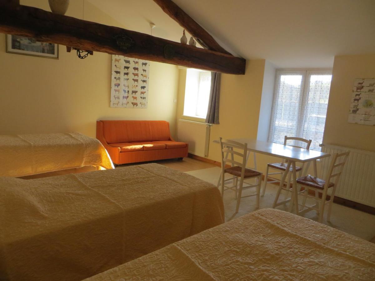 La Vache Sur Le Toit Bed & Breakfast Montagny  Bagian luar foto